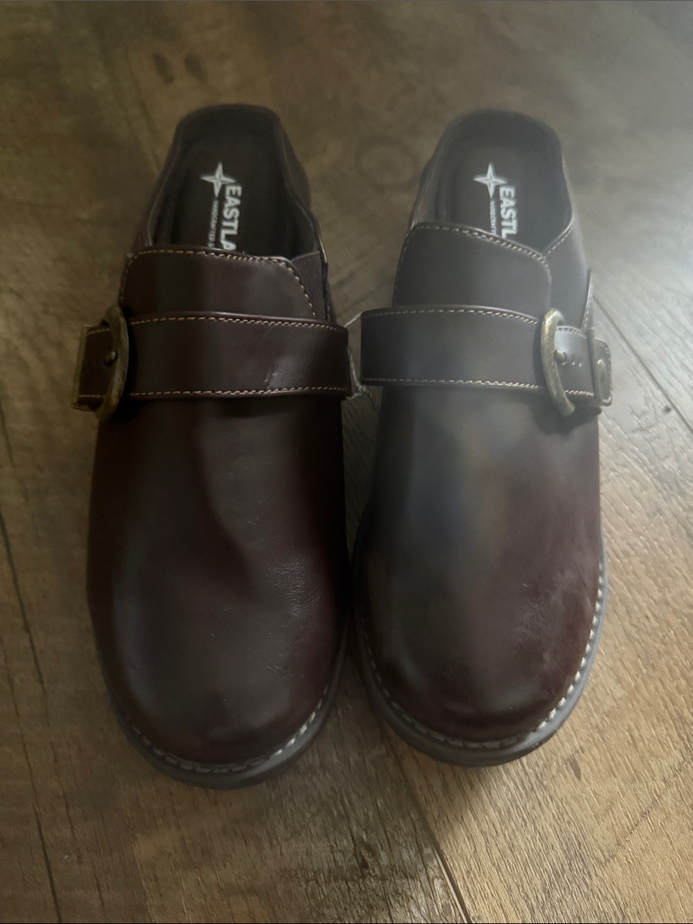 Eastland Women’s Slip-On Leather Clog in Dark Brown Size 8.5W